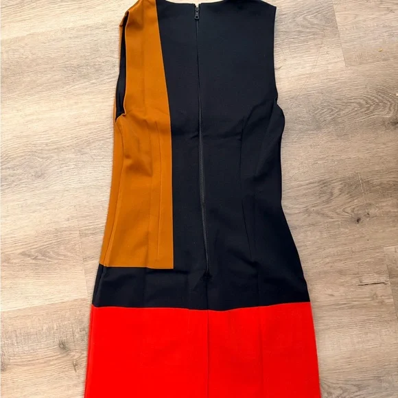Alice + Olivia Colorblock Mini Dress - Picture 4 of 4
